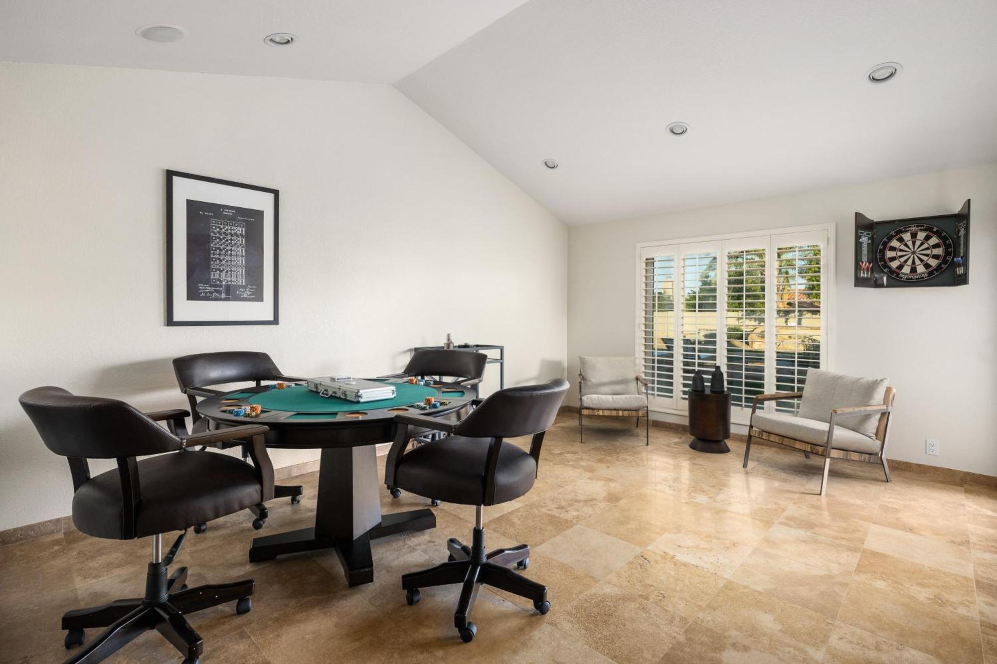 Sparkling Pool Poker Table And Relaxation At Sweetwater Holiday home *